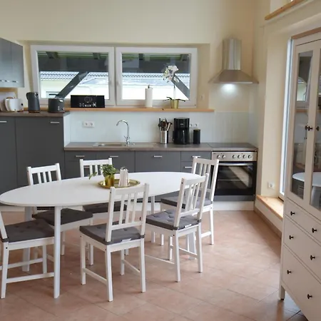 Holiday home Sommersonne Haushaelfte